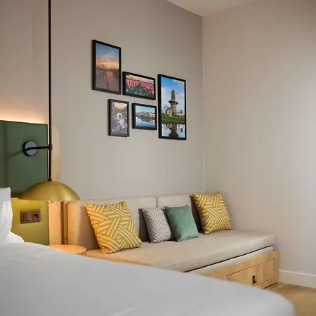 Hilton Garden