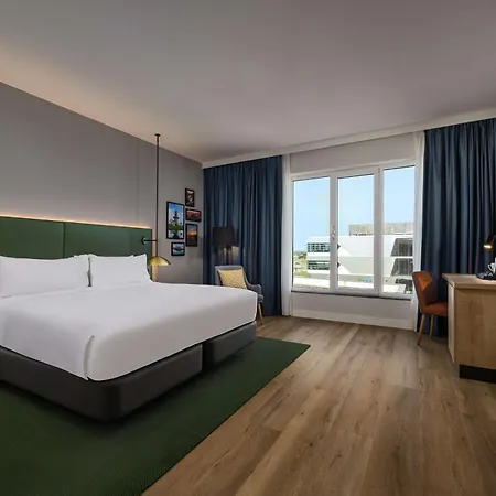 Hilton Garden Hotel