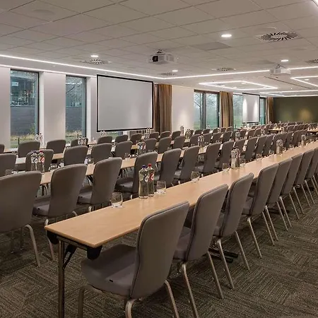 Hilton Garden 레이든