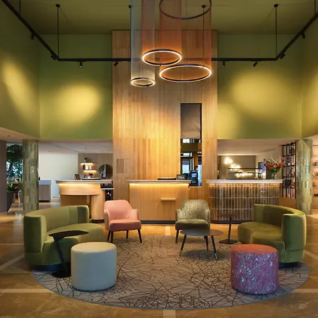 호텔 Hilton Garden 레이든