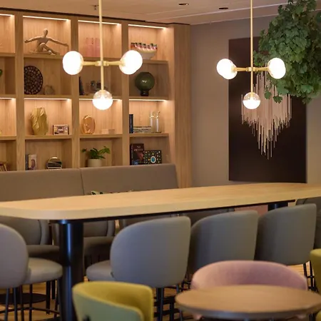 Hilton Garden