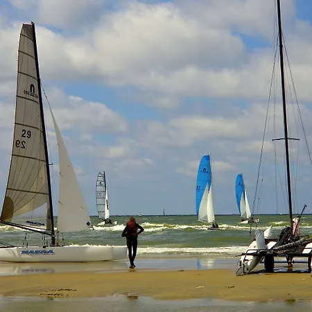 Hilton Garden 호텔 4*