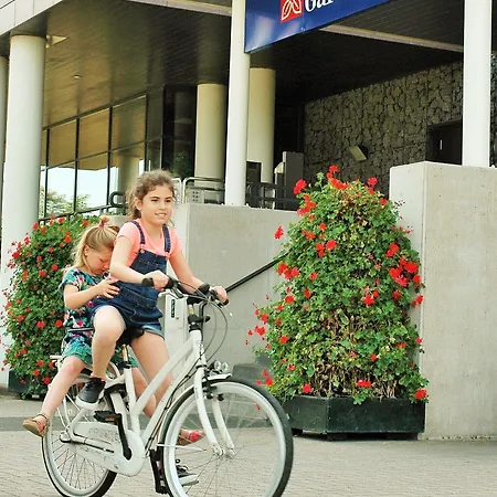 호텔 Hilton Garden 4*