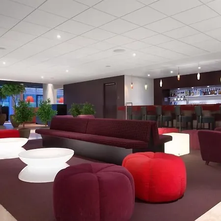Hilton Garden 4*