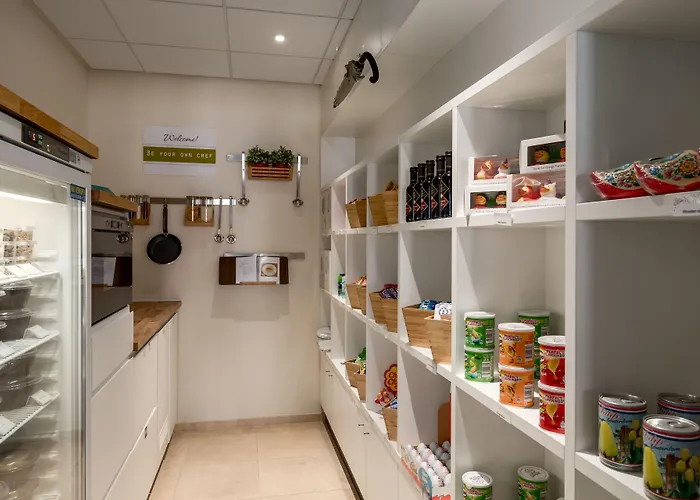 Hilton Garden Hotel 4*